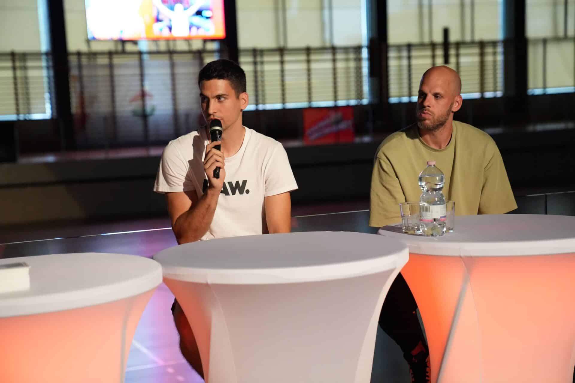 Perl Zoltán és Vojvoda Dávid voltak a sztárvendégek a Kosárlabda